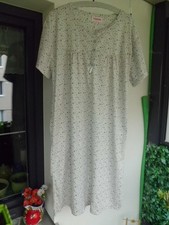 Nachthemd aus Mischgewebe von SEMONA in Größe 2XL und zartgrün geblümt - Neu