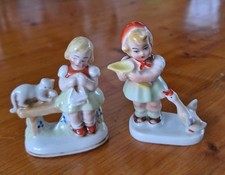 2 Porzellan Figuren