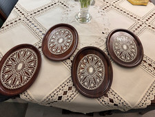 4 x Kaffeetablett oval,  70er-80er Jahre,, mit Plastikdeckchen wie damals