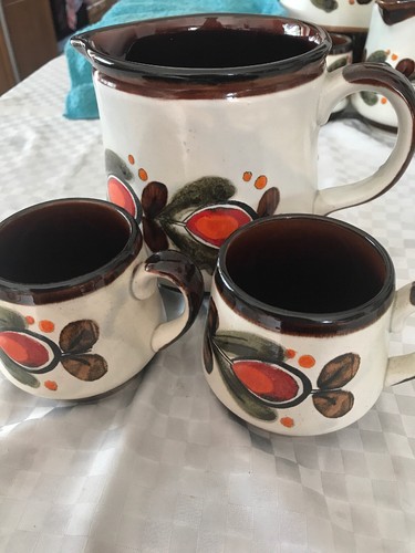 Krug mit tassen smf - krug, tassen,