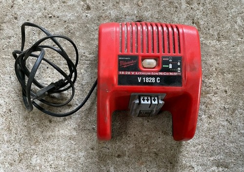 Milwaukee ladegerät 1828 c - milwaukee,