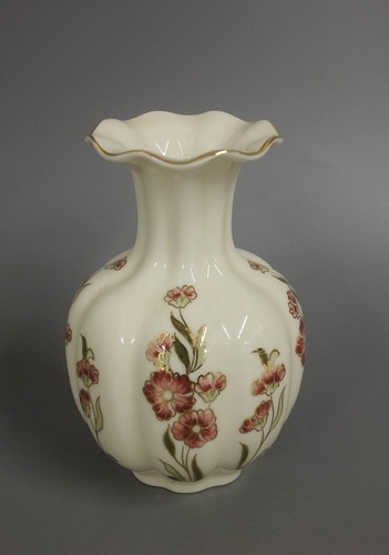 Vase zsolnay hungary - hungary,  blumen
