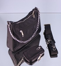 Kleine Schultertasche mit