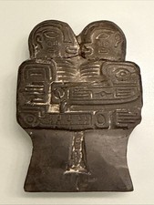 Massive Steinskulptur/ Relief