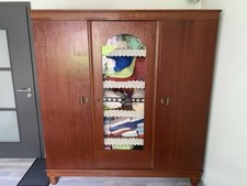 Wunderschöner antiker Schrank wegen Umzug abzugeben 