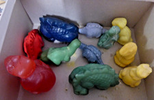 10 Dinosaurier-Seifen -alt-Sammler-Kinder-(u.a. Auktionen-viel Seife)