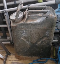 Vintage Nesco Jerry Can 1942