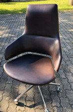 Arper Aston 1930, Designer