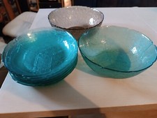 Salatteller Mit Schüsseln