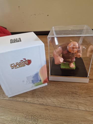 Supercell clash clans giant - clans,
