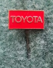 Toyota Anstecknadel Rarität aus den 80er Jahre Schriftzug