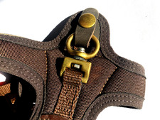 Niggeloh Hundegeschirr Follow Light braun Messing XS Bauchgurt: ca. 39cm-61cm