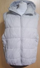 Ärmellose Kapuzenjacken