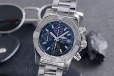 Breitling Avenger II 43