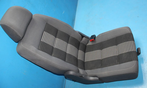 Isofix sitz hinten rechts 2te - hinten,