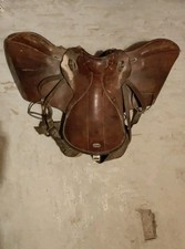 Antiker Militärsattel Leder