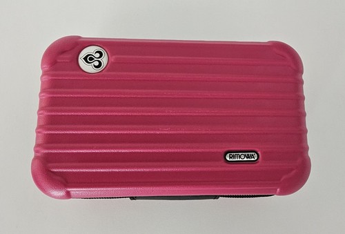 First class amenity kit rimova - first,