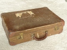 Alter kleiner Reisekoffer Leder Kroko Imitation mit Schlüssel 20er Jahre Vintage