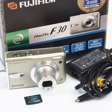 Fujifilm FinePix F30