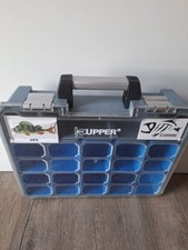 Angelkoffer mit herausnehmbaren Einzelfächer