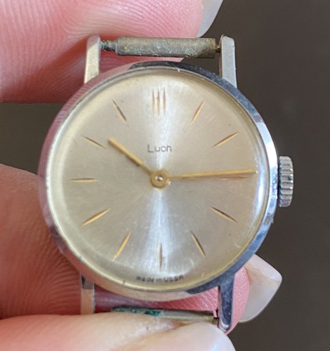 Russische damen armbanduhr - russische,