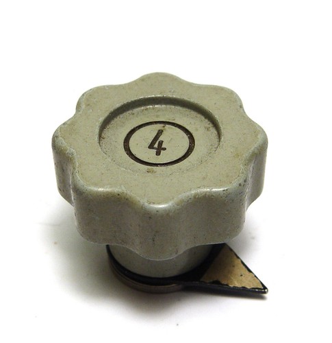 Zeiger knopf in - "4",