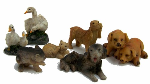 Hoftiere tlg aus - -tlg., polyresin