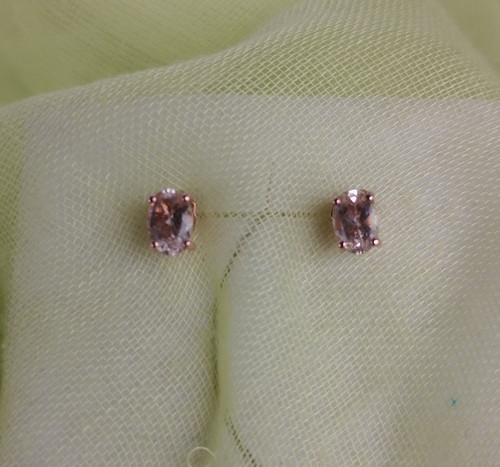 Morganit goldohrstecker - goldohrstecker, /
