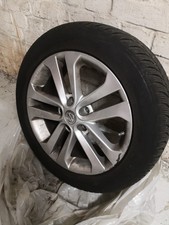 4 Original Nissan Juke Alufelgen. Winterreifen Vredestein Wintrac Pro 215/55 R17
