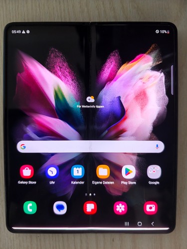 Samsung galaxy fold3 - z,