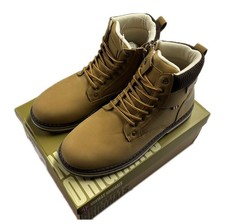 Schnürsstiefel/-Schuhe