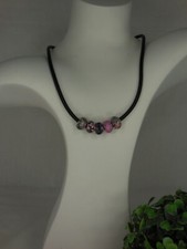 KAUTSCHUK Halskette GROSSLOCHPERLEN STRASSVERSCHLUSS. 946.1