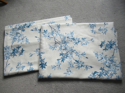 Laura ashley forsythia - laura,