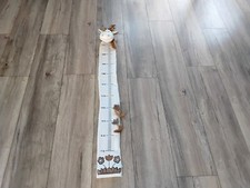 Messlatte fürs Kind als Giraffe in weiß / braun