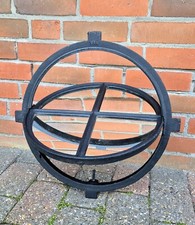 seltenes altes Gusseisen Giebelfenster - zum öffnen - antiker Wandspiegel