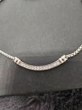 Wunderschöne Kette mit