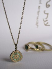 Gold Smaragd Halskette. 14