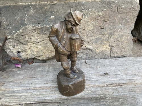 Holzfigur trunkenbold mit - holzfigur,