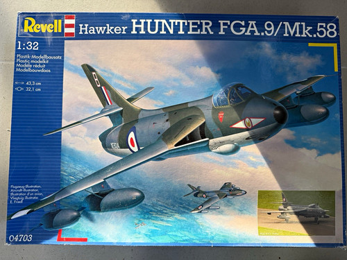 Revell hawker hunter - revell,