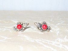 Paar Art Deco Ohrstecker mit