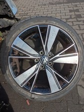 Original VW Golf 8 Seat Alufelge 7.5 x 18 5x112 ET 51 Glanz Schwarz 5H0601025J