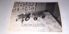 DDR Traktor mit Anhänger 1966
