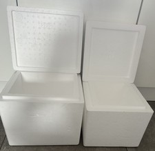 2 große Styroporboxen