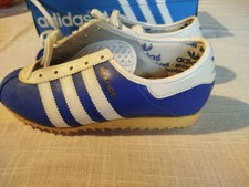 Adidas Retro Schuhe 3050