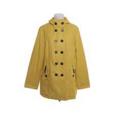 Fuchs Schmitt, Trenchcoat