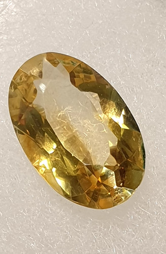 Ovaler goldgelber citrin - goldgelber, ca
