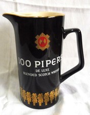 100 Pipers de Luxe Blended