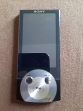 Alter SONY Mp3-Player, mit Netzteil Und Kopfhörer, Gebraucht
