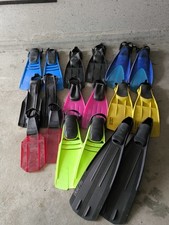 9 Paar Geräteflossen Tauchflossen  - konvolut 