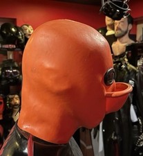 Rubber Toy Maske Urinal Orange